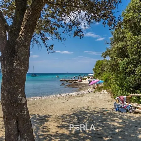 Melita Cozy Terrace And Large Garden Holiday home Pula
