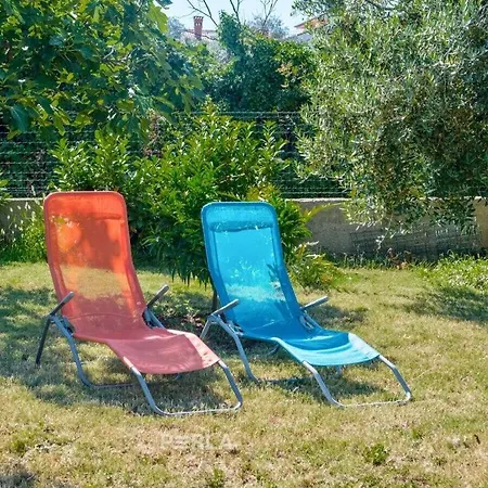Melita Cozy Terrace And Large Garden Pula